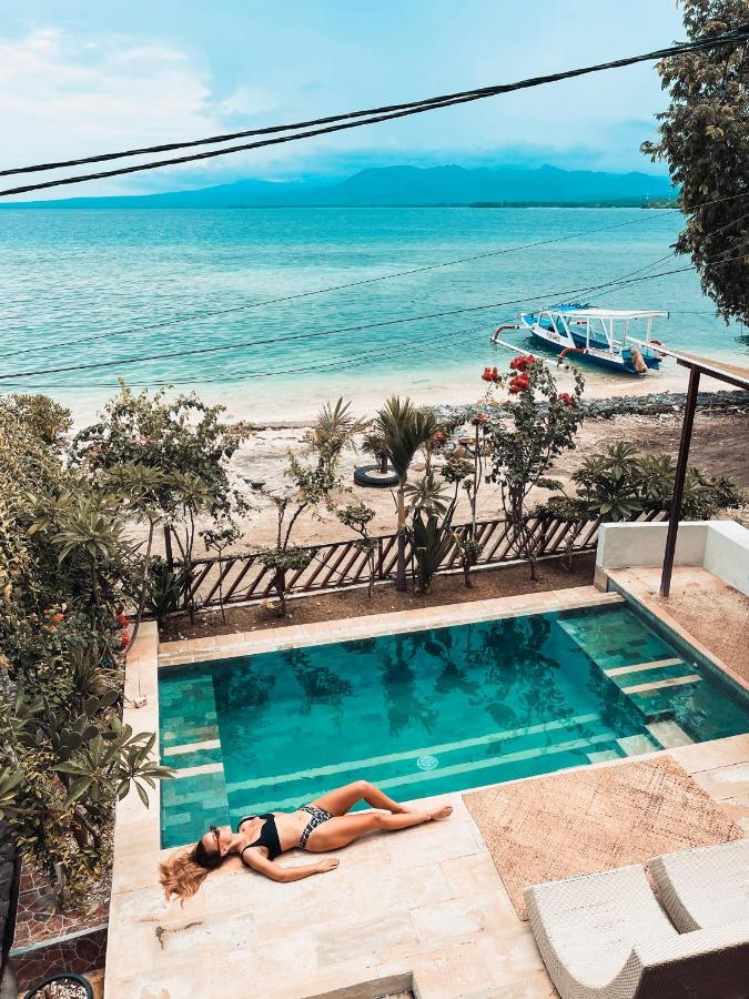 Serenity Luxurious Beachfront Villa & Spa With Private Infinity Pool, 8 Guests Gili Air Eksteriør bilde