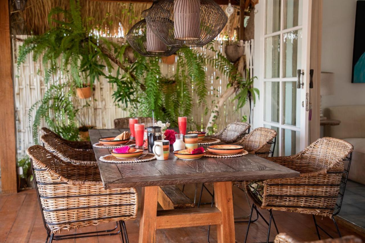 Serenity Luxurious Beachfront Villa & Spa With Private Infinity Pool, 8 Guests Gili Air Eksteriør bilde